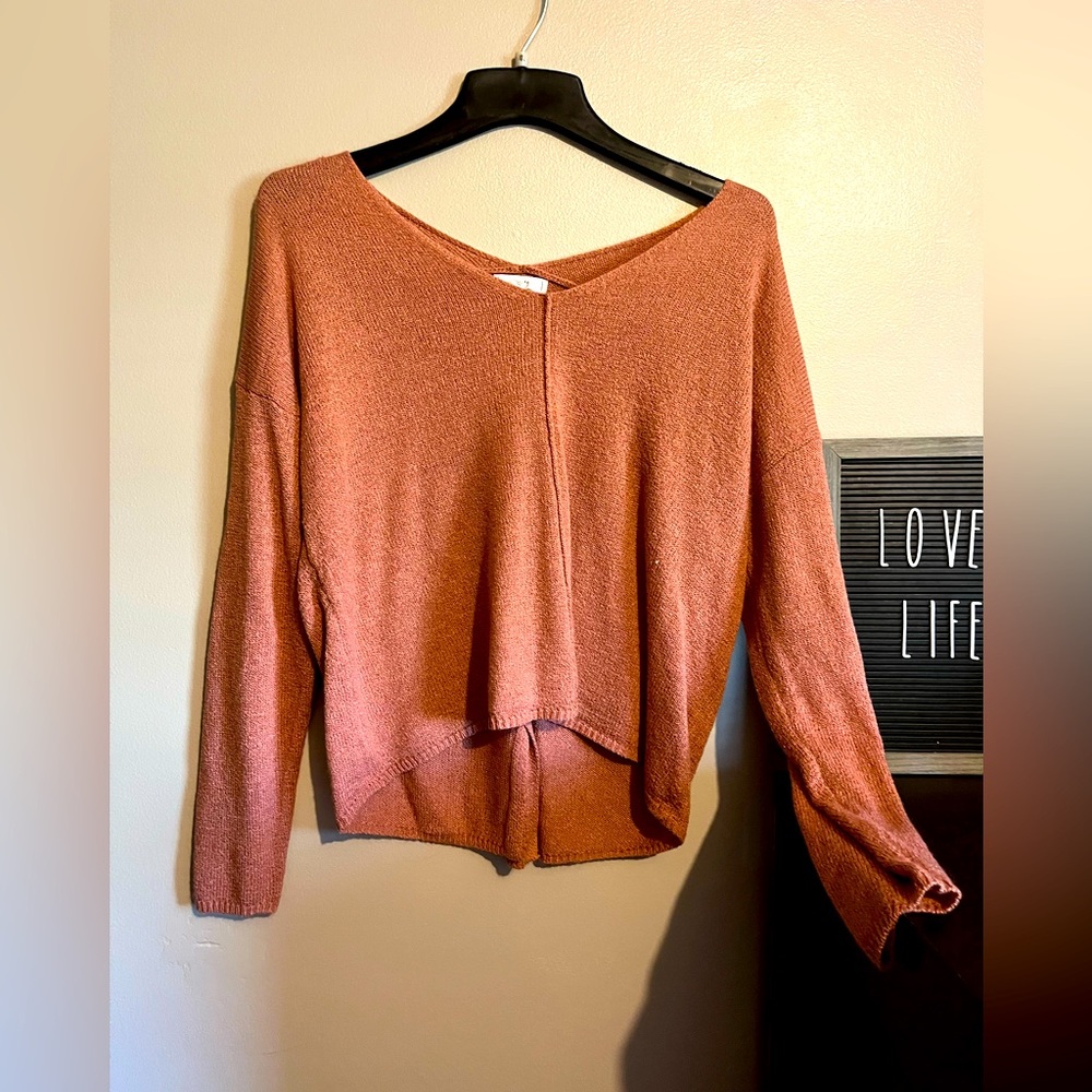 EUC E&M long sleeve sweater